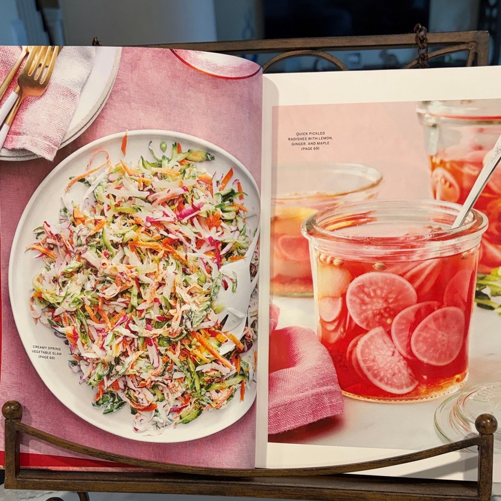 Southern Living 2020 Annual Recipes — Red and White Holiday Cake Cover - Picture 3 of 4